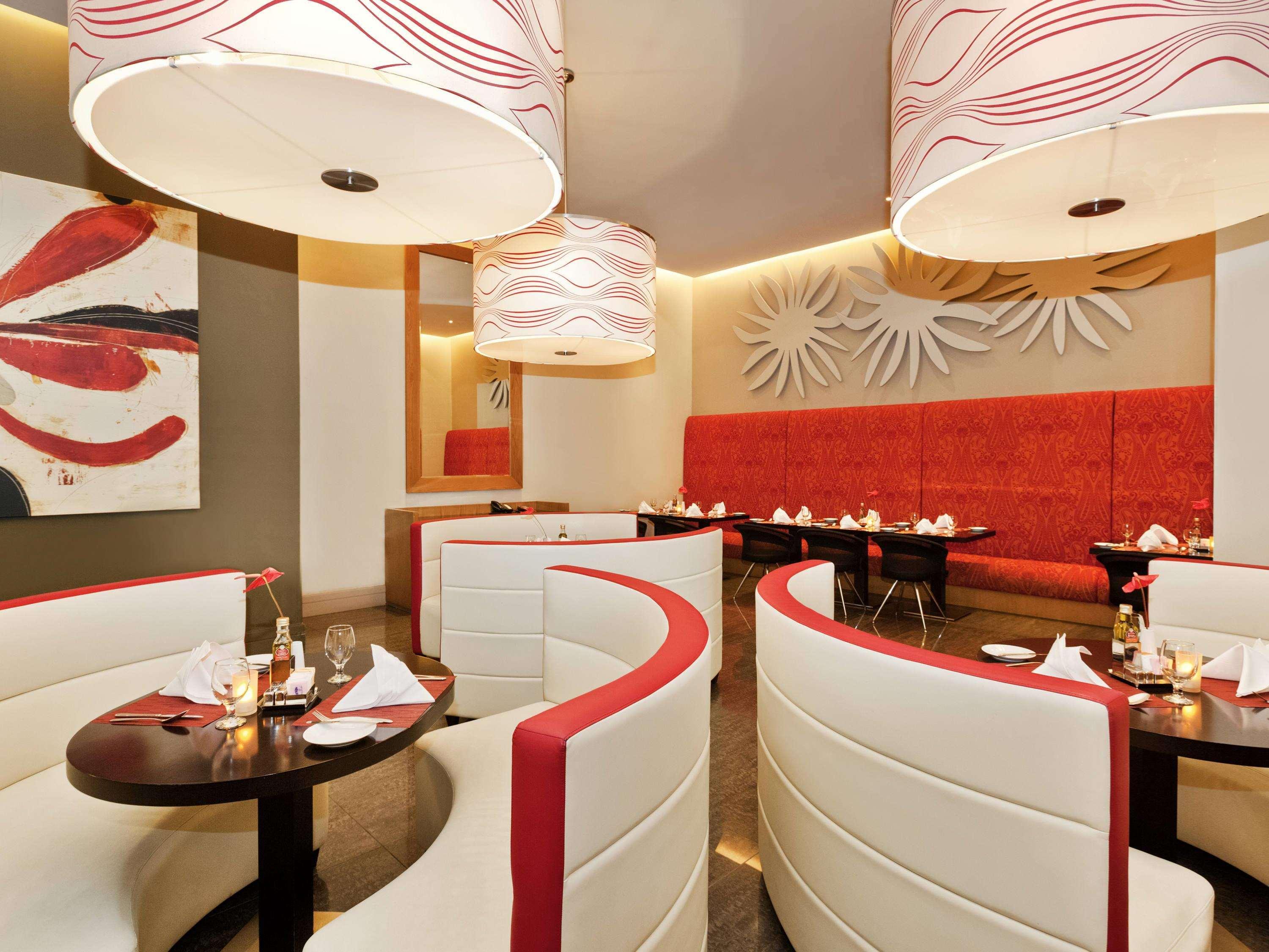 Ibis Mall Avenue Dubai Eksteriør bilde