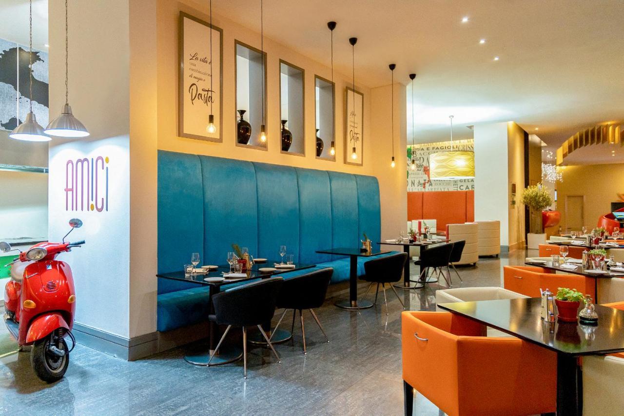 Ibis Mall Avenue Dubai Eksteriør bilde